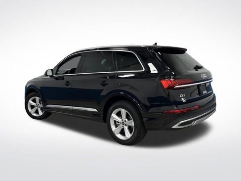 Used 2023 Audi Q7 3.0T Premium w/ Convenience Package image 3