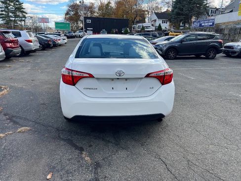 Used 2014 Toyota Corolla LE Premium image 5