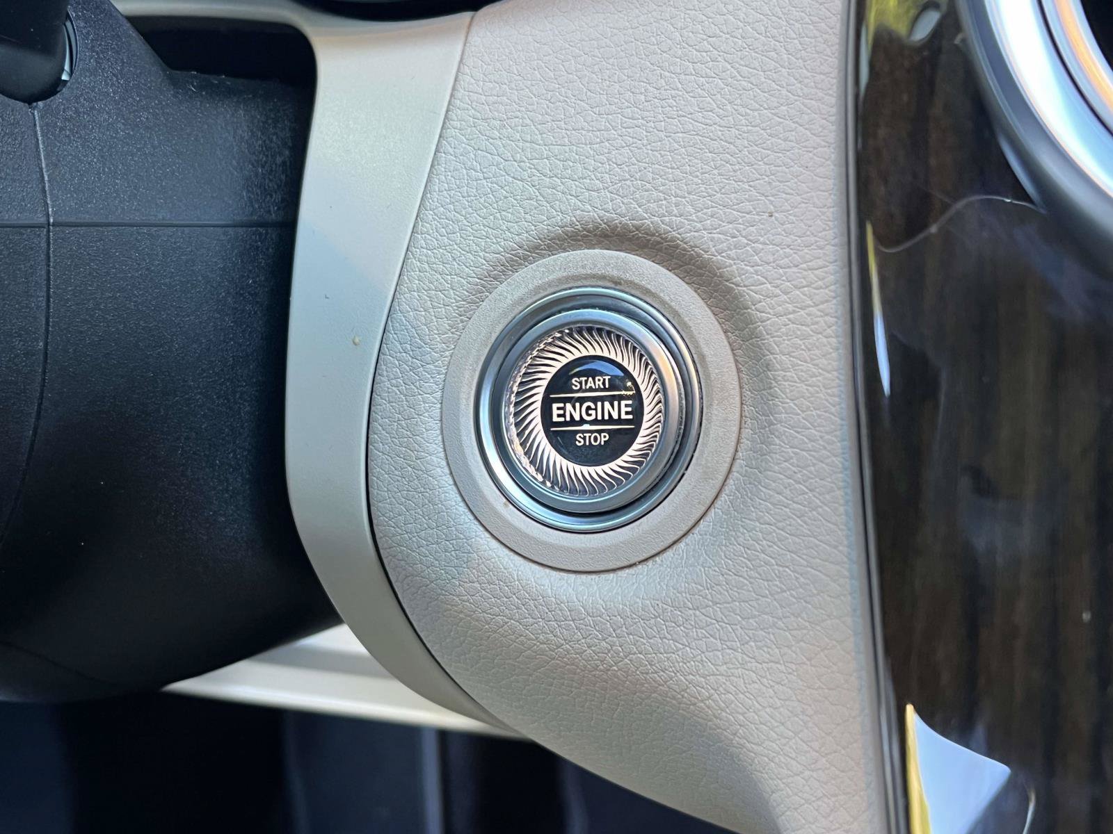 Certified 2021 Mercedes-Benz C 300 Sedan image 29
