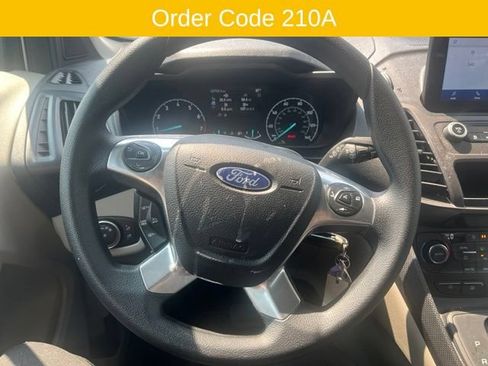 Certified 2022 Ford Transit Connect XLT FWD image 11