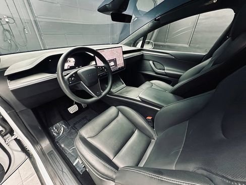 Used 2023 Tesla Model X Plaid AWD/4WD image 16