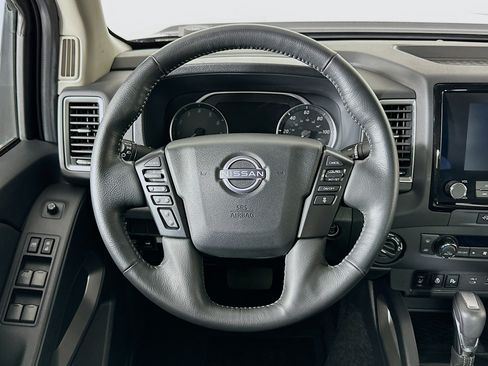 Used 2024 Nissan Frontier SV w/ SV Convenience Package AWD/4WD image 18
