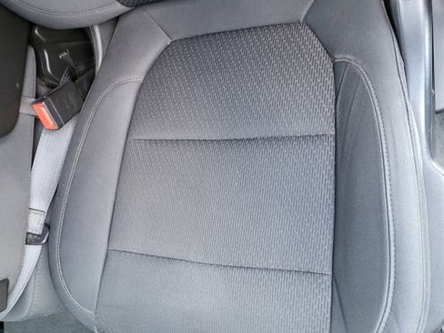 Used 2020 GMC Sierra 2500 4x4 Crew Cab w/ Gooseneck/5TH Wheel Package image 15