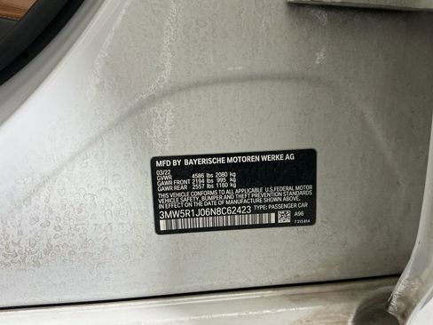 Certified 2022 BMW 330i Sedan image 32