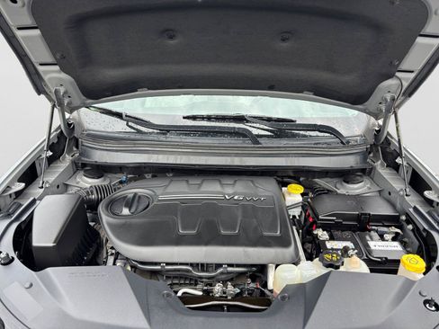 Used 2019 Jeep Cherokee Limited AWD/4WD image 20
