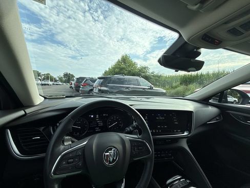 Certified 2023 Buick Envision Avenir FWD image 16