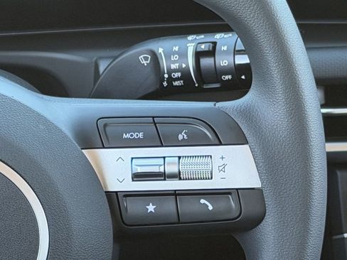 New 2026 Hyundai Tucson SE image 14