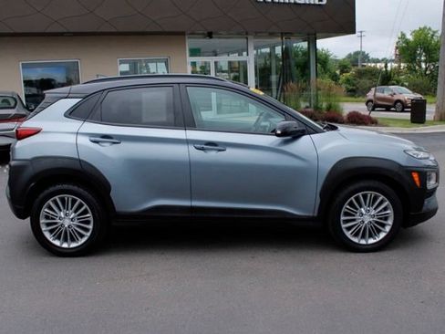 Used 2020 Hyundai Kona SEL AWD/4WD image 2
