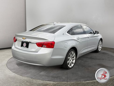 Used 2017 Chevrolet Impala LT FWD image 7