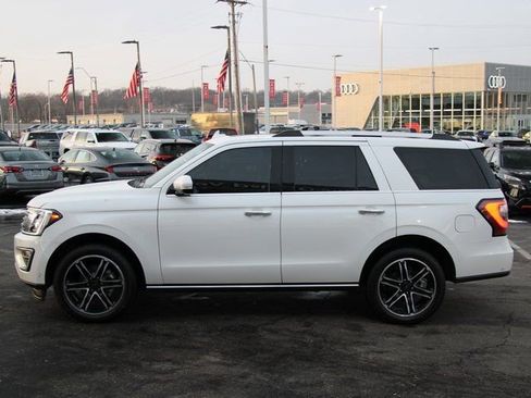 Used 2021 Ford Expedition Limited image 2