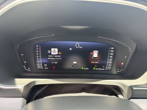 Used 2023 Honda Pilot Elite image 23