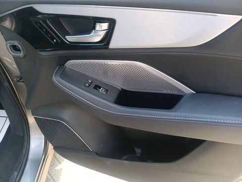 Used 2023 Acura MDX SH-AWD w/ Technology Package image 27