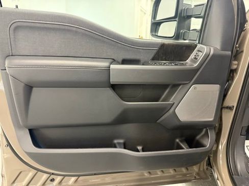 New 2026 Ford F250 4x4 Crew Cab Super Duty image 14