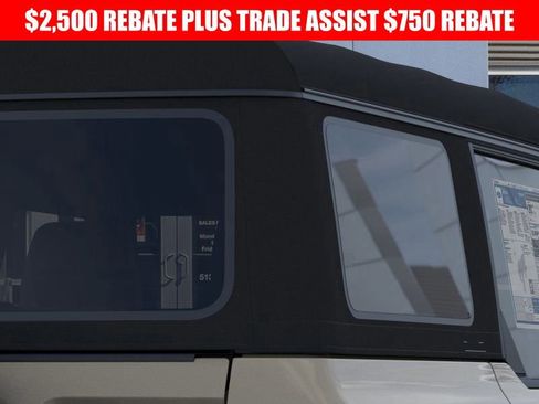 New 2025 Ford Bronco 4-Door image 25