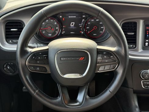 Used 2022 Dodge Charger SXT w/ Blacktop Package image 15