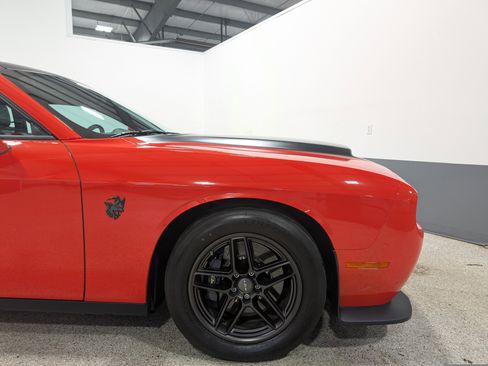 Used 2023 Dodge Challenger SRT Hellcat Redeye RWD image 12