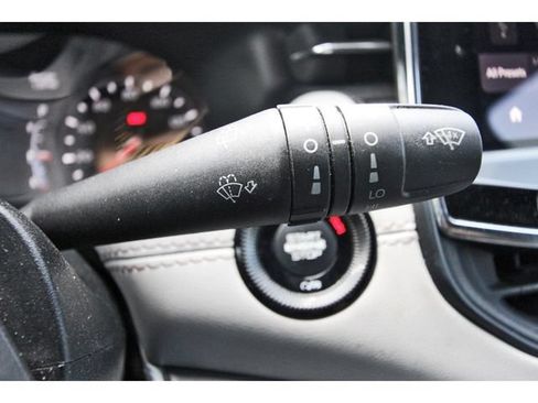 Used 2024 Jeep Compass Limited AWD/4WD image 17