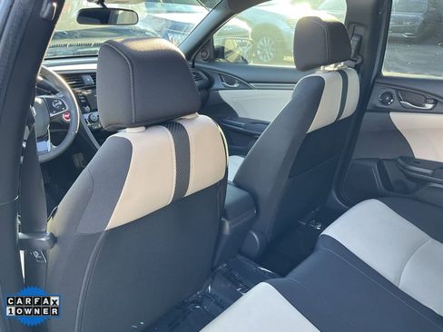 Used 2019 Honda Civic EX image 31