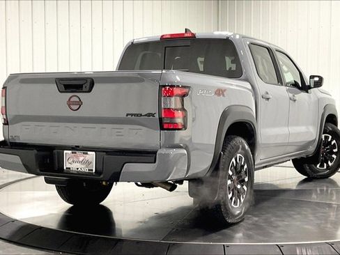 Used 2024 Nissan Frontier PRO-4X w/ Off-Road Protection Package image 13