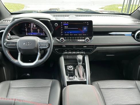 Used 2023 Chevrolet Colorado Z71 w/ Z71 Convenience Package 2 image 20