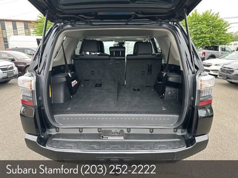 Used 2021 Toyota 4Runner SR5 Premium w/ Moonroof Package AWD/4WD image 27