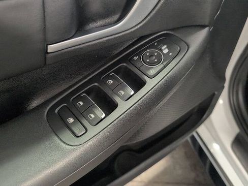 Used 2025 Hyundai Sonata SEL FWD image 8