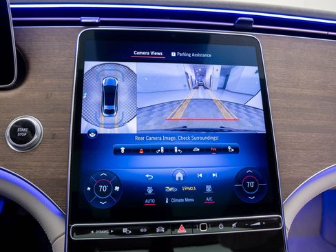 Used 2023 Mercedes-Benz EQS 450+ 450 image 23