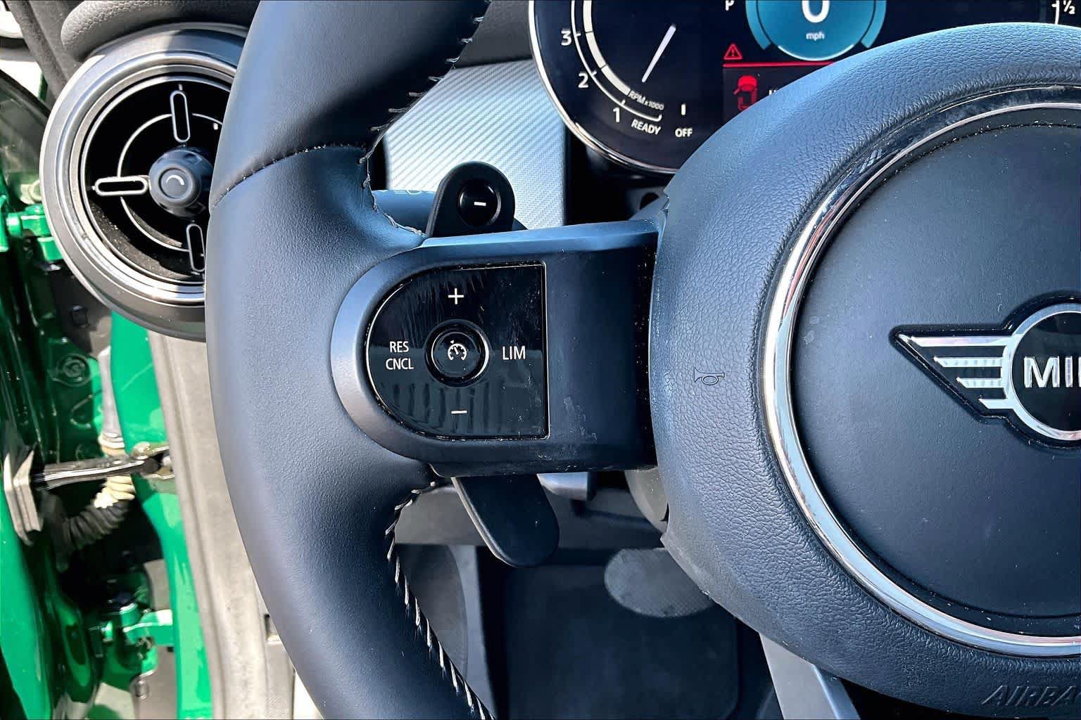 Used 2024 MINI Cooper S FWD image 23