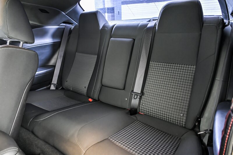 Used 2019 Dodge Challenger R/T Scat Pack RWD image 18