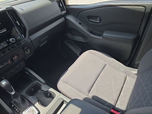 New 2026 Nissan Frontier SV image 15