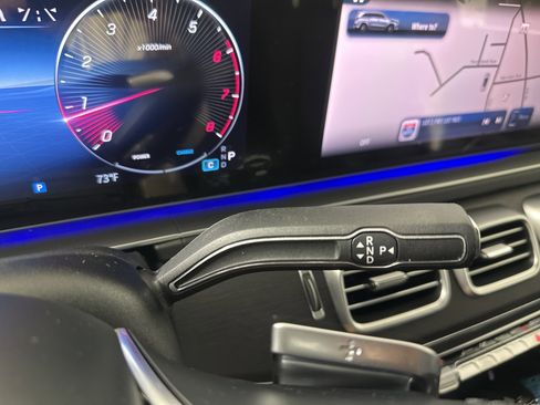 New 2025 Mercedes-Benz GLS 450 4MATIC image 18