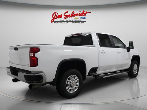Used 2023 Chevrolet Silverado 2500 LT w/ Convenience Package image 6