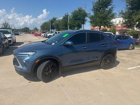 Used 2026 Buick Encore GX Sport Touring FWD image 7
