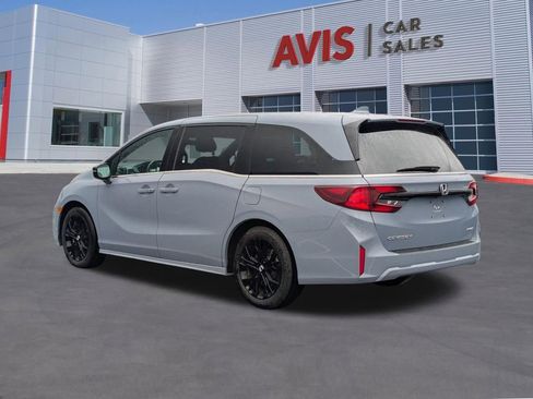 Used 2025 Honda Odyssey Sport-L image 3