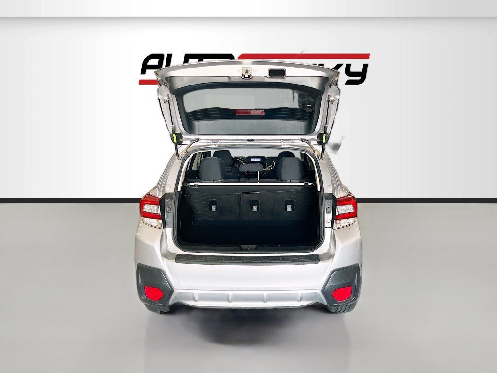 Used 2022 Subaru Crosstrek 2.0i Premium AWD/4WD image 24