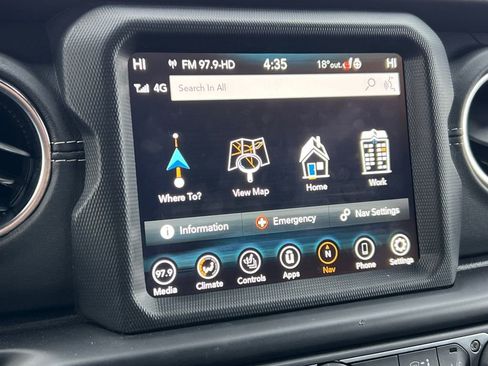 Used 2021 Jeep Wrangler Unlimited Sahara w/ Cold Weather Group image 30