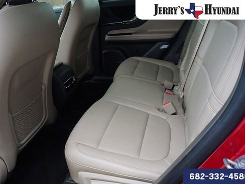 Used 2024 Lincoln Corsair AWD w/ Equipment Group 101A image 19