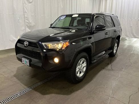 Used 2017 Toyota 4Runner SR5 Premium AWD/4WD image 8