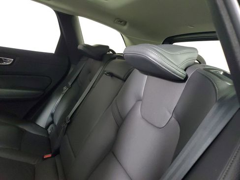 Certified 2023 Volvo XC60 B5 Plus w/ Protection Package Premier image 15