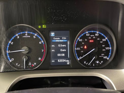 Used 2017 Toyota RAV4 LE w/ Carpet Mat Package FWD image 18