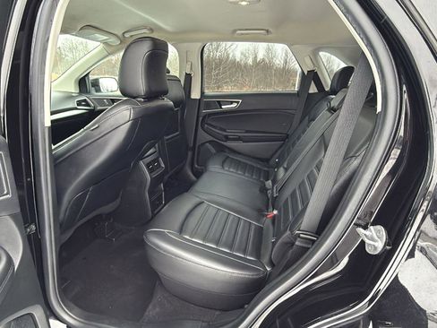 Used 2023 Ford Edge SEL image 23