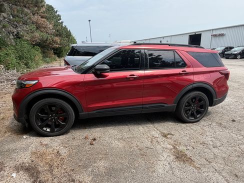 Used 2021 Ford Explorer ST w/ Equipment Group 401A AWD/4WD image 7