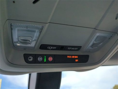 Used 2019 Chevrolet Equinox LS w/ LPO, Cargo Package image 22