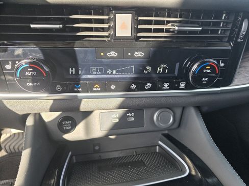 New 2026 Nissan Rogue Platinum w/ Platinum Premium Package image 20