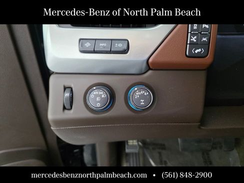Used 2019 Chevrolet Tahoe Premier AWD/4WD image 28