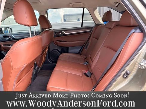 Used 2019 Subaru Outback 2.5i Touring w/ Popular Package #3A image 8