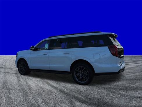 New 2026 Ford Expedition Max Platinum image 6