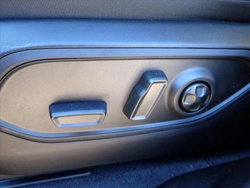 New 2026 Jeep Grand Cherokee Limited image 14