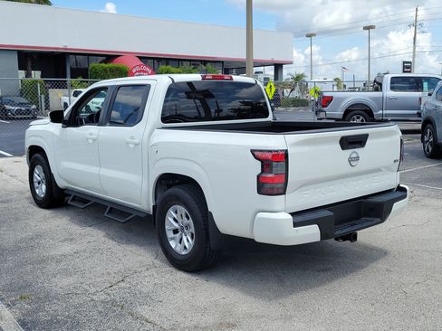 Certified 2024 Nissan Frontier SV w/ Technology Package RWD image 6