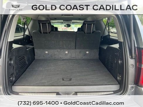 Used 2019 Chevrolet Suburban Premier AWD/4WD image 12